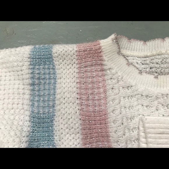 White, pastel pink and blue slouchy knit sweater - Picture 2 of 5